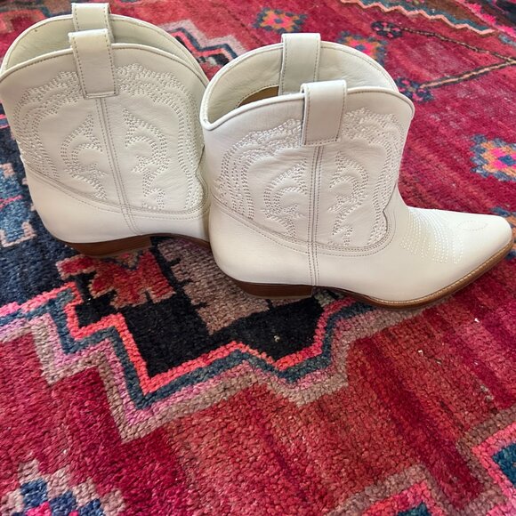 ba&sh LColt Western Booties Cream Size: 38 - Picture 3 of 7
